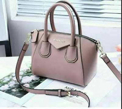 harga tas givenchy original|givenchy original.